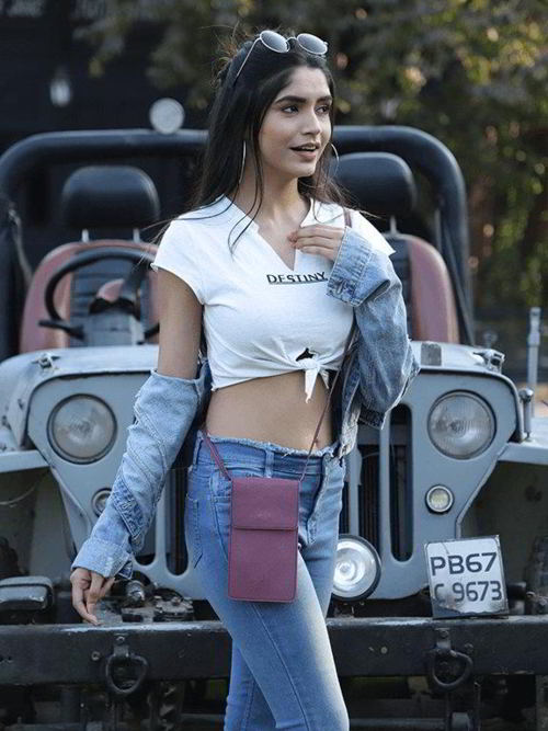 Maroon Mobile Sling Bag for Women