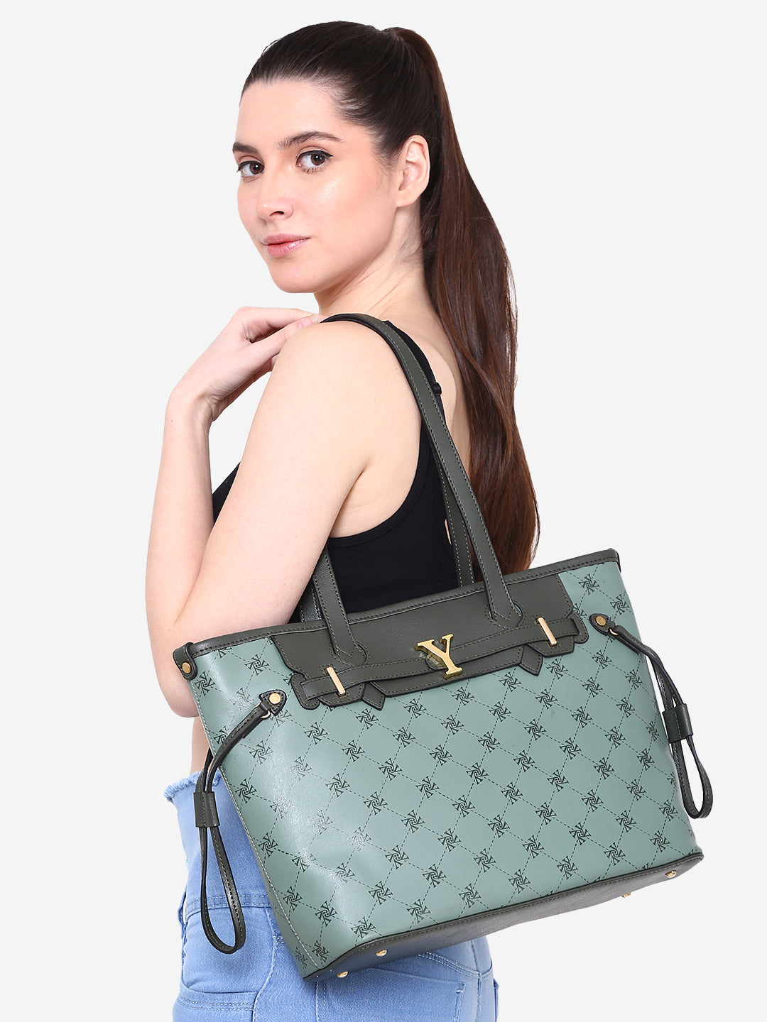 Iconic tote online