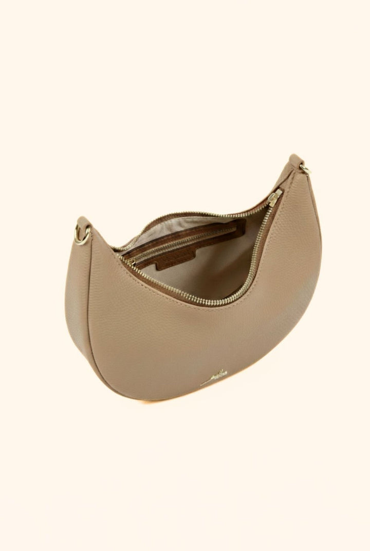 Ruelle Sling Bag