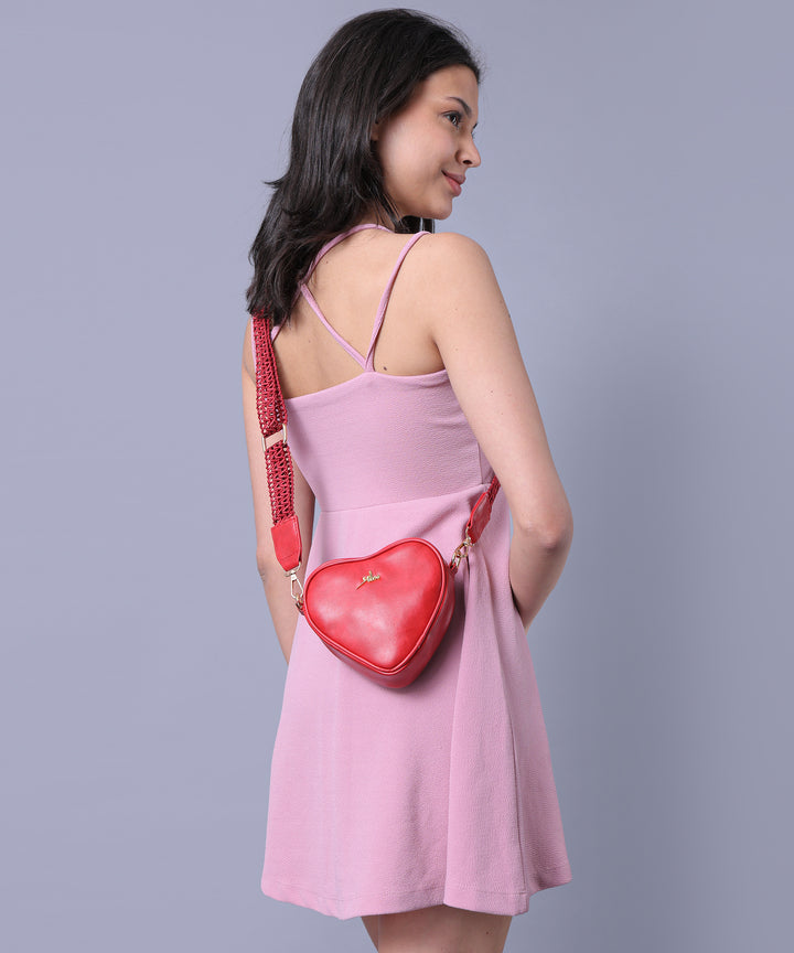 Evren Sling Bag