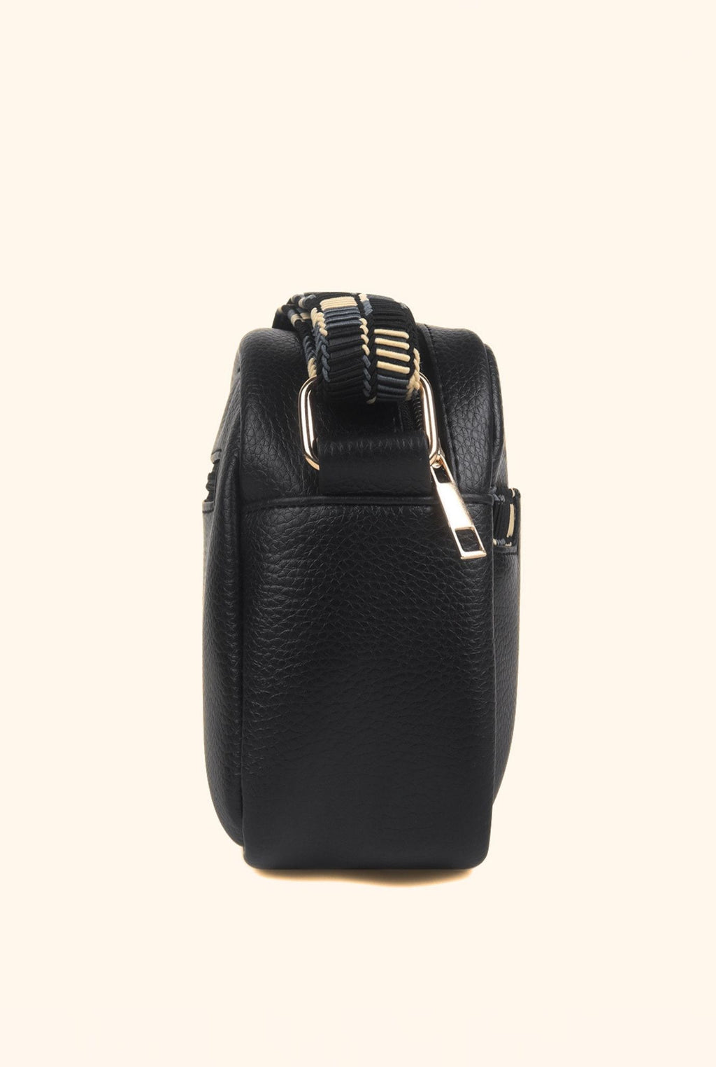 Amaris Sling Bag