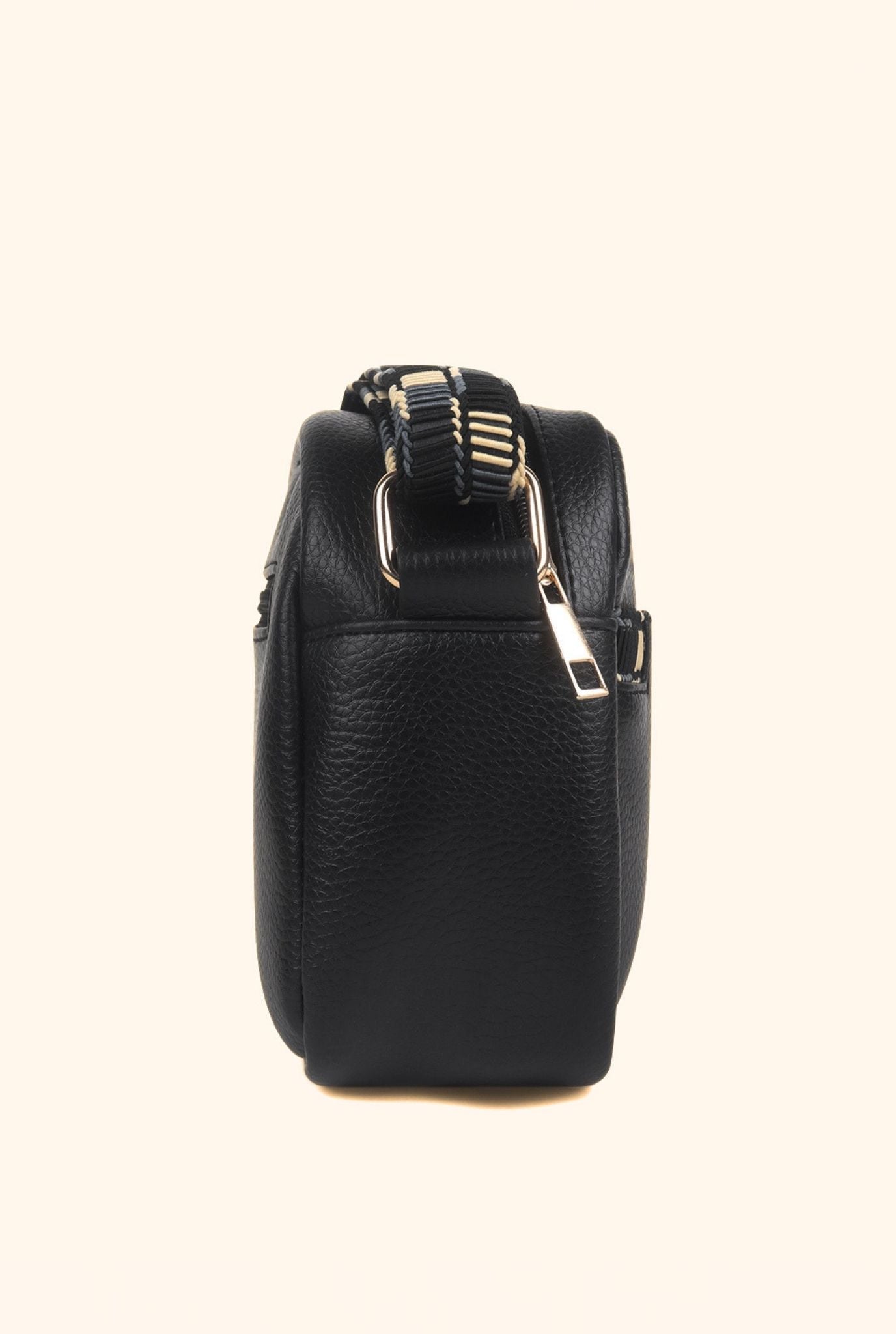 Amaris Sling Bag
