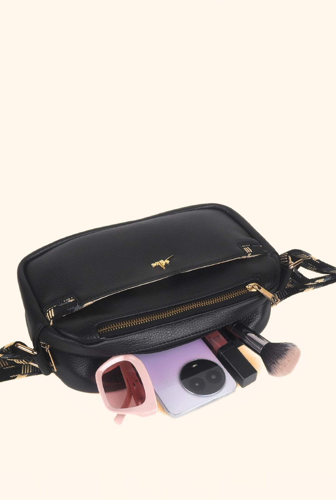 Amaris Sling Bag