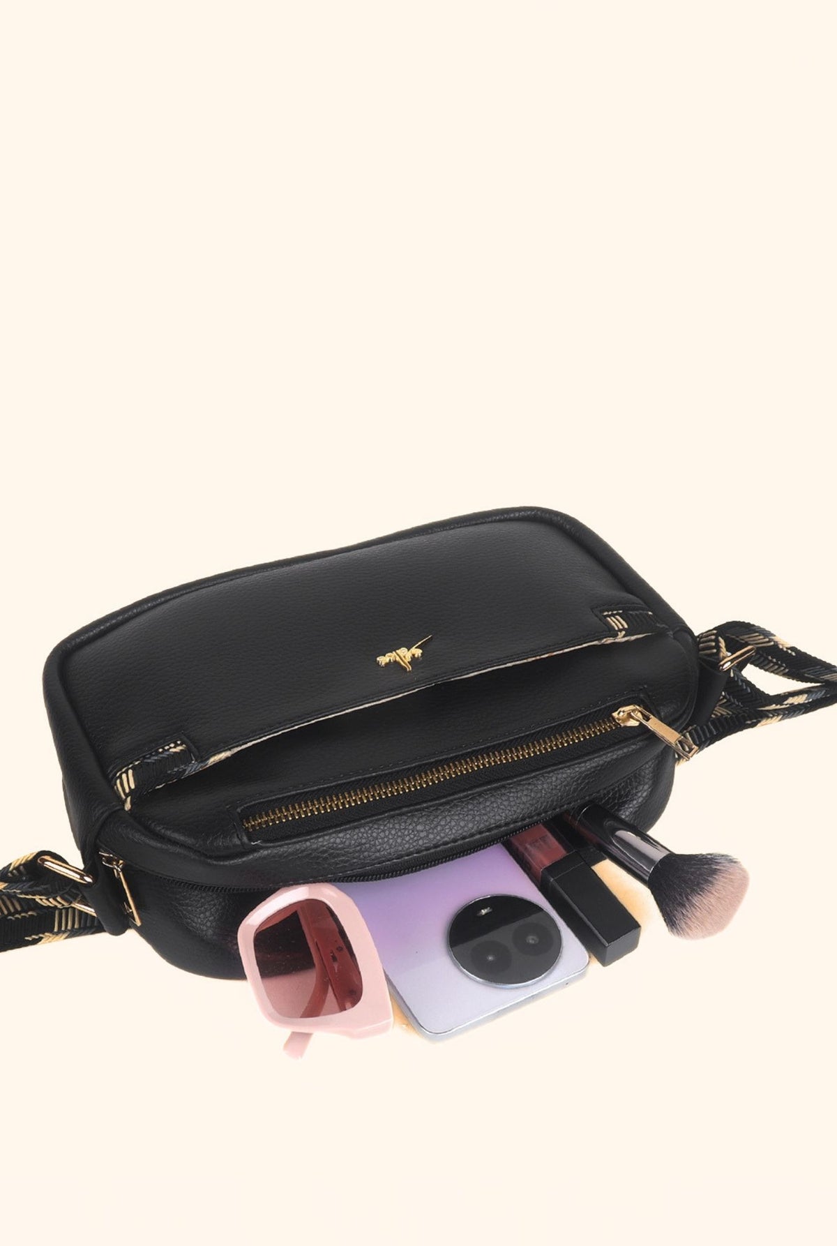 Amaris Sling Bag