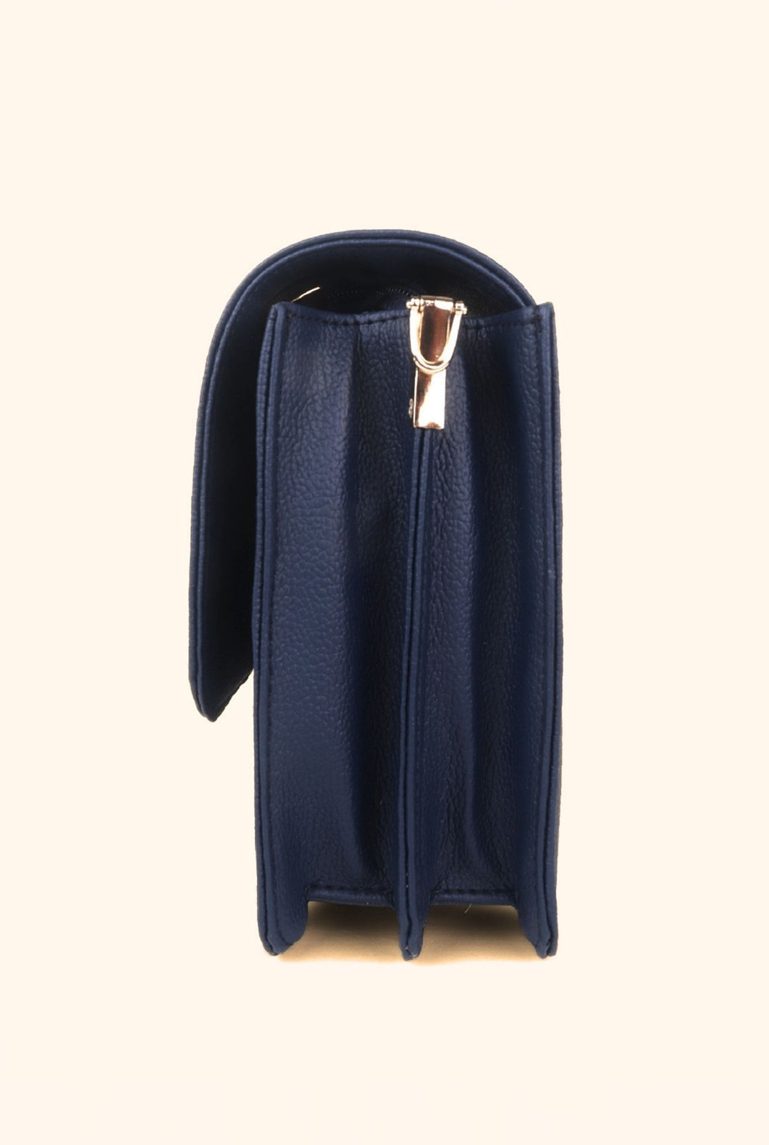 Veyna Sling Bag