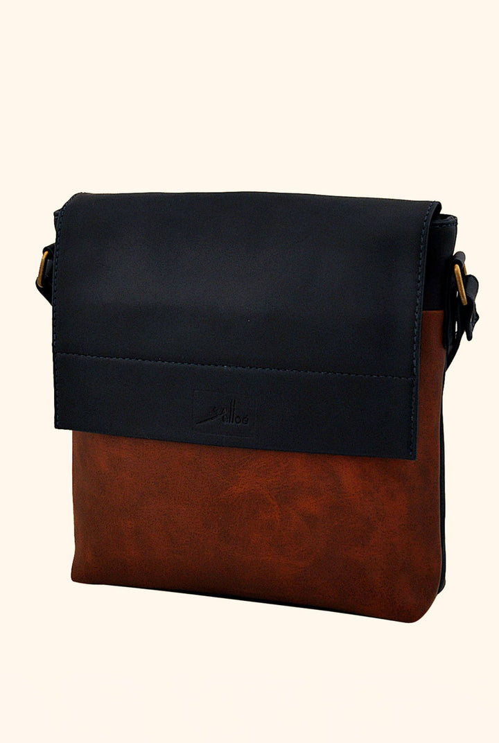 Aster Messenger Bag
