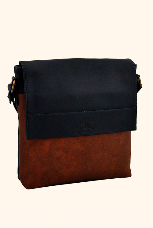 Aster Messenger Bag