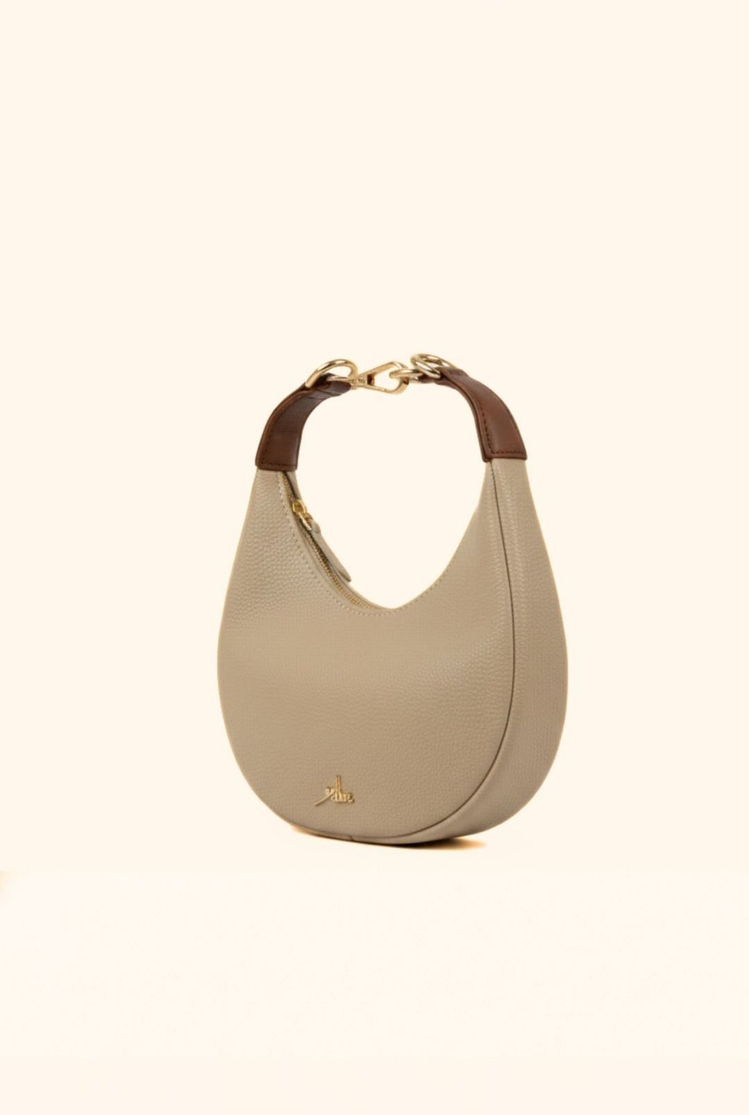 Ruelle Sling Bag