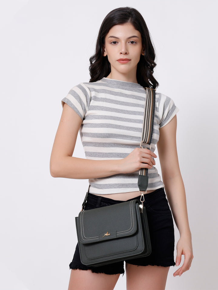 Veyna Sling Bag