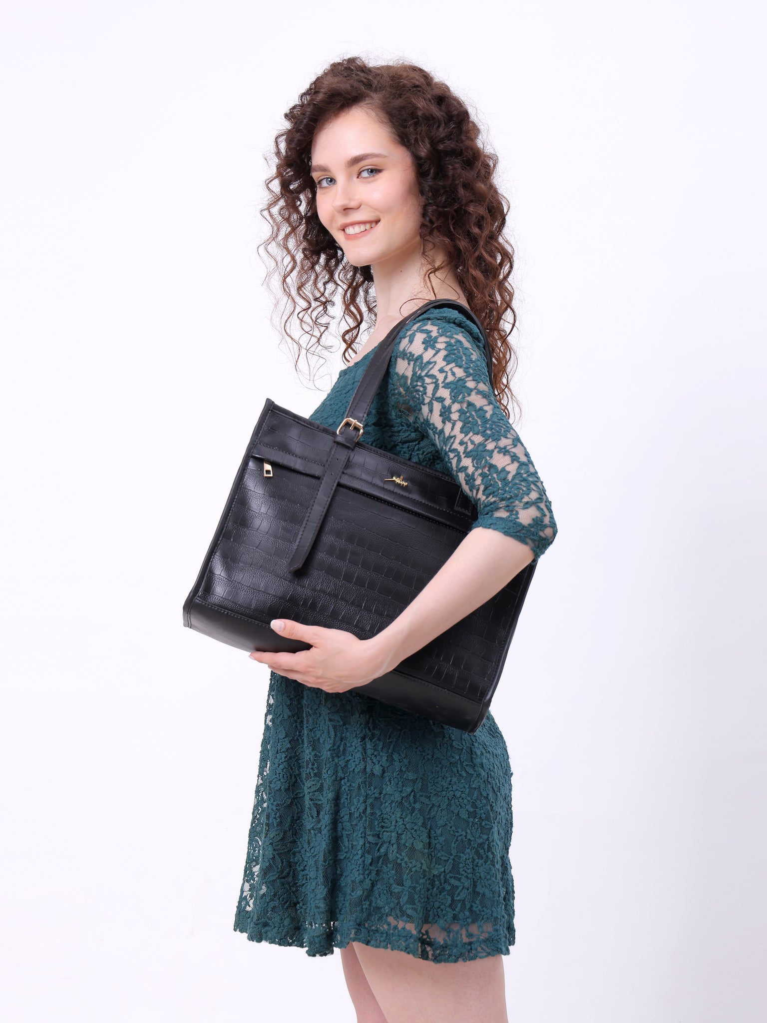 Women's Black Synthetic Leather Handbag