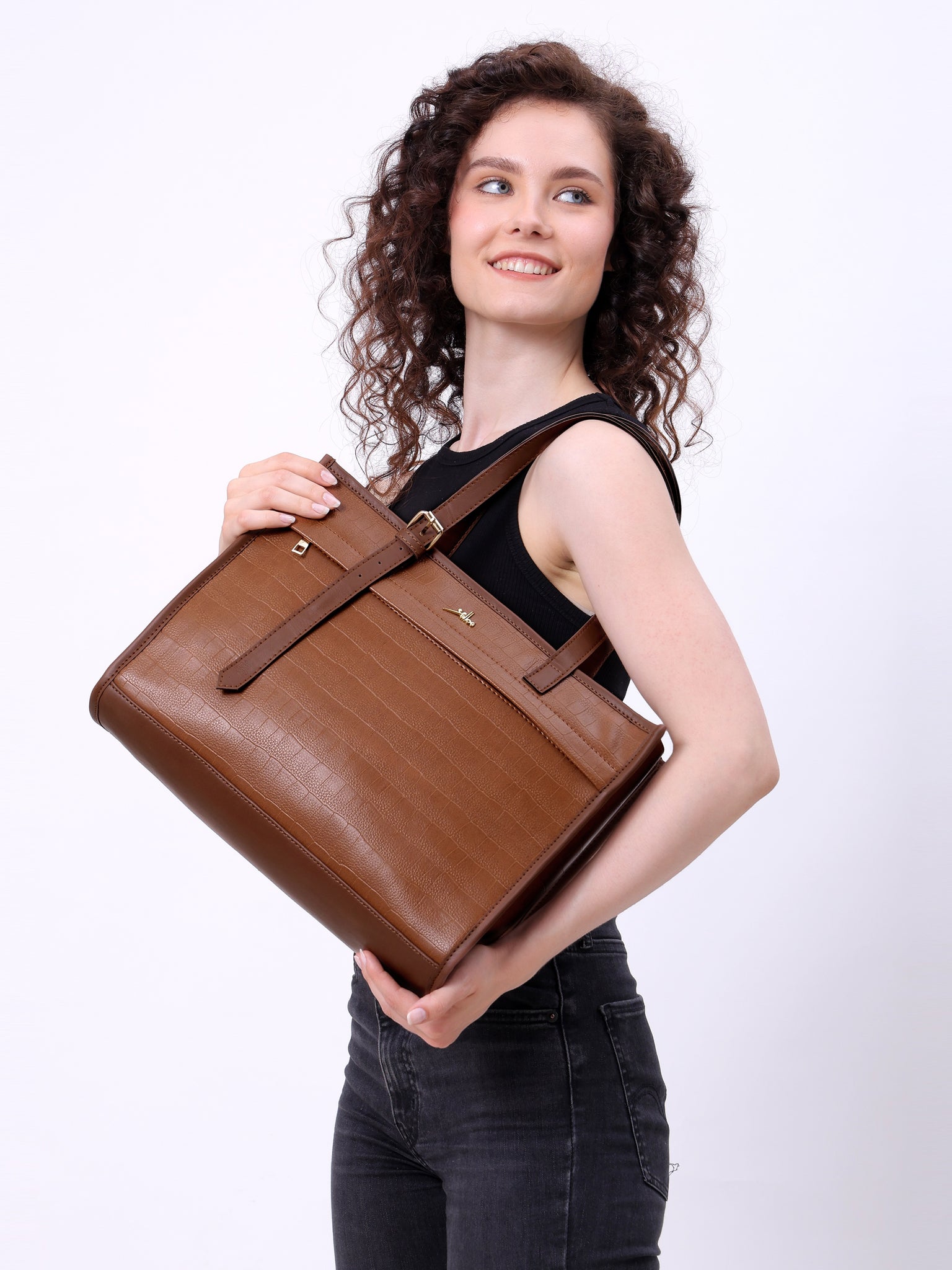 Women's Tan Synthetic Leather Handbag