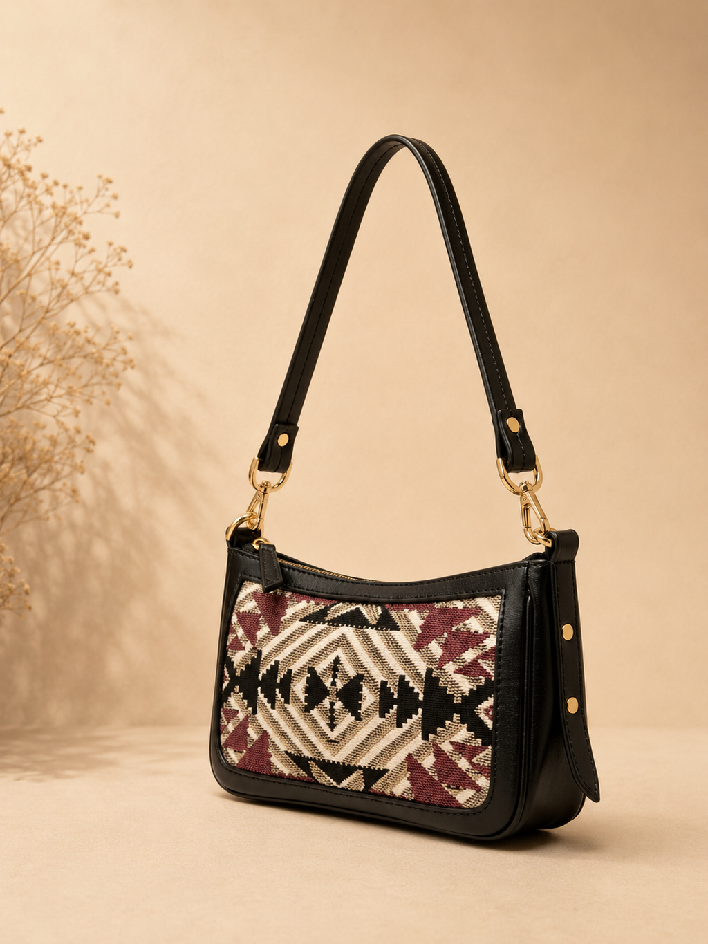 Avani - The Baguette Bag