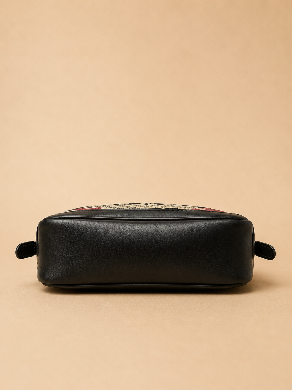 Avani - The Baguette Bag