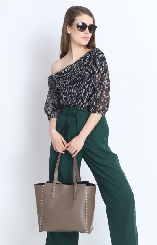 Foldover Neck Printed Top In Black